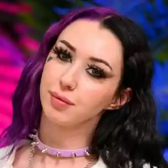 Lana Reign's avatar