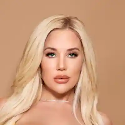 Savannah Bond's avatar