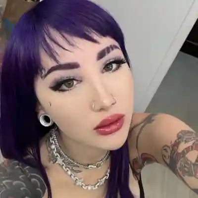 Valerica Steele